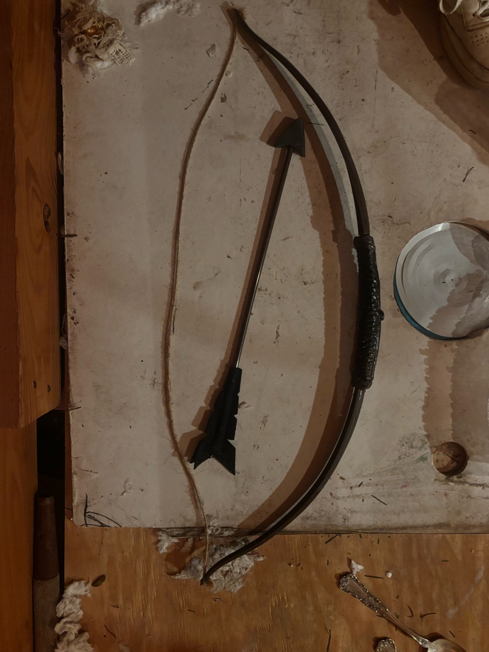 Black Composite Hunting Bow with Arrow -